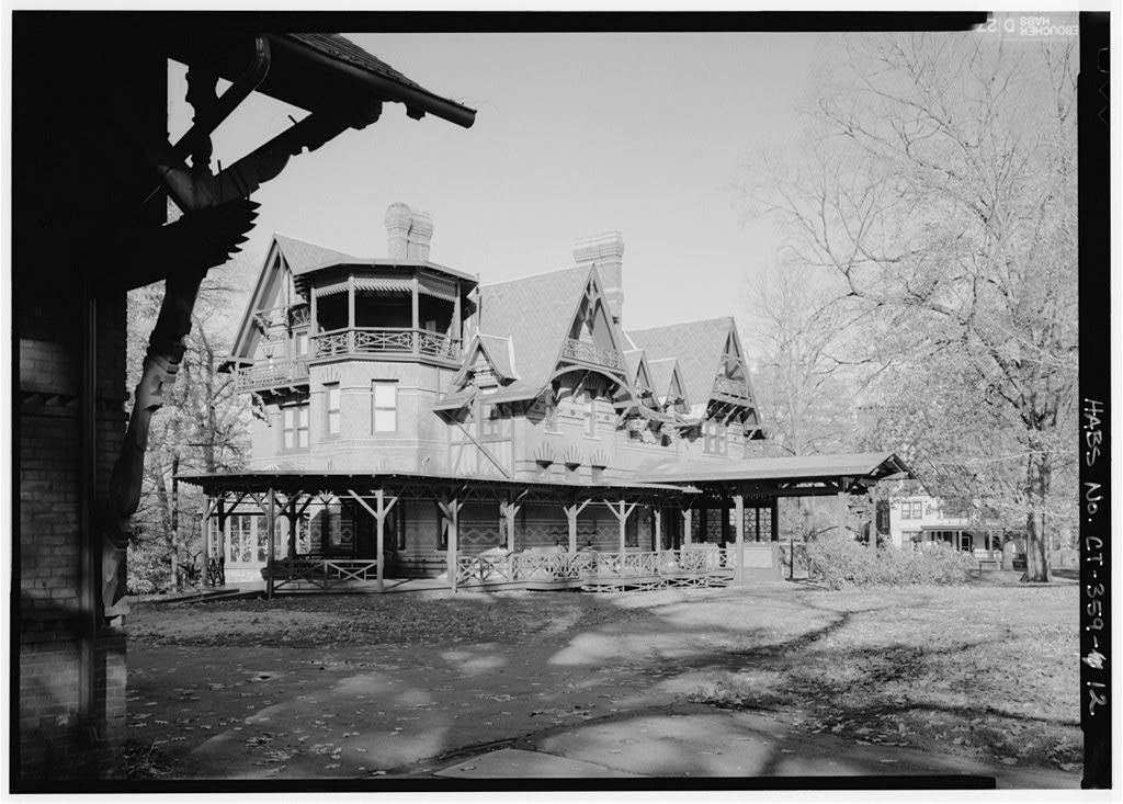 EXTERIOR, VIEW OF SOUTHEAST CORNER WITH EDGE OF CARRIAGE HOUSE ON LEFT - Mark Twain House, 351 Farmington Avenue…