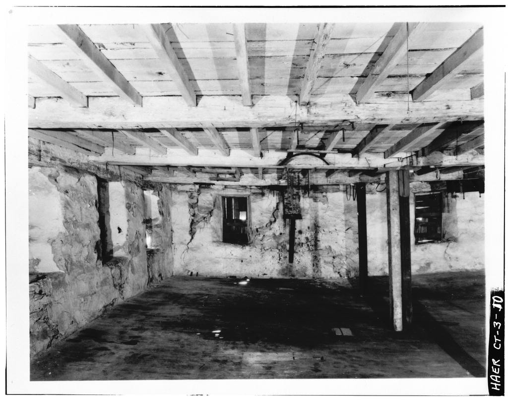 First floor: southwest corner, looking west