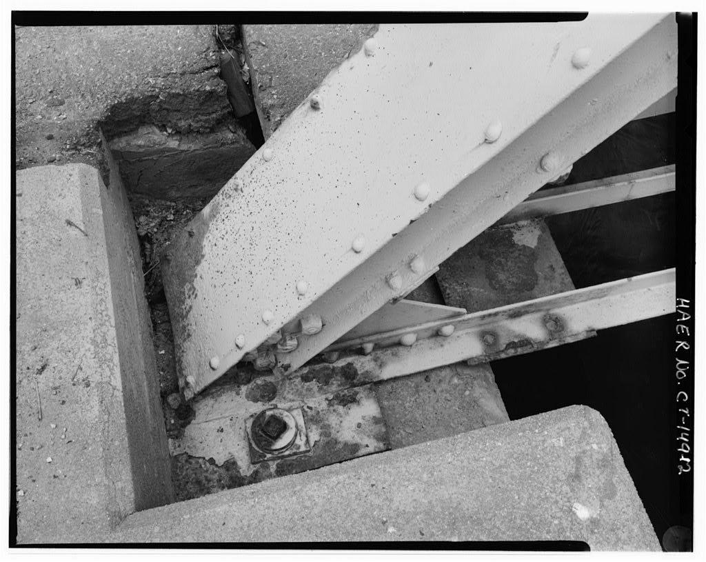 View northeast, detail of southwest bridge bearing